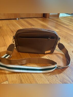 Women’s Crossbody Purse